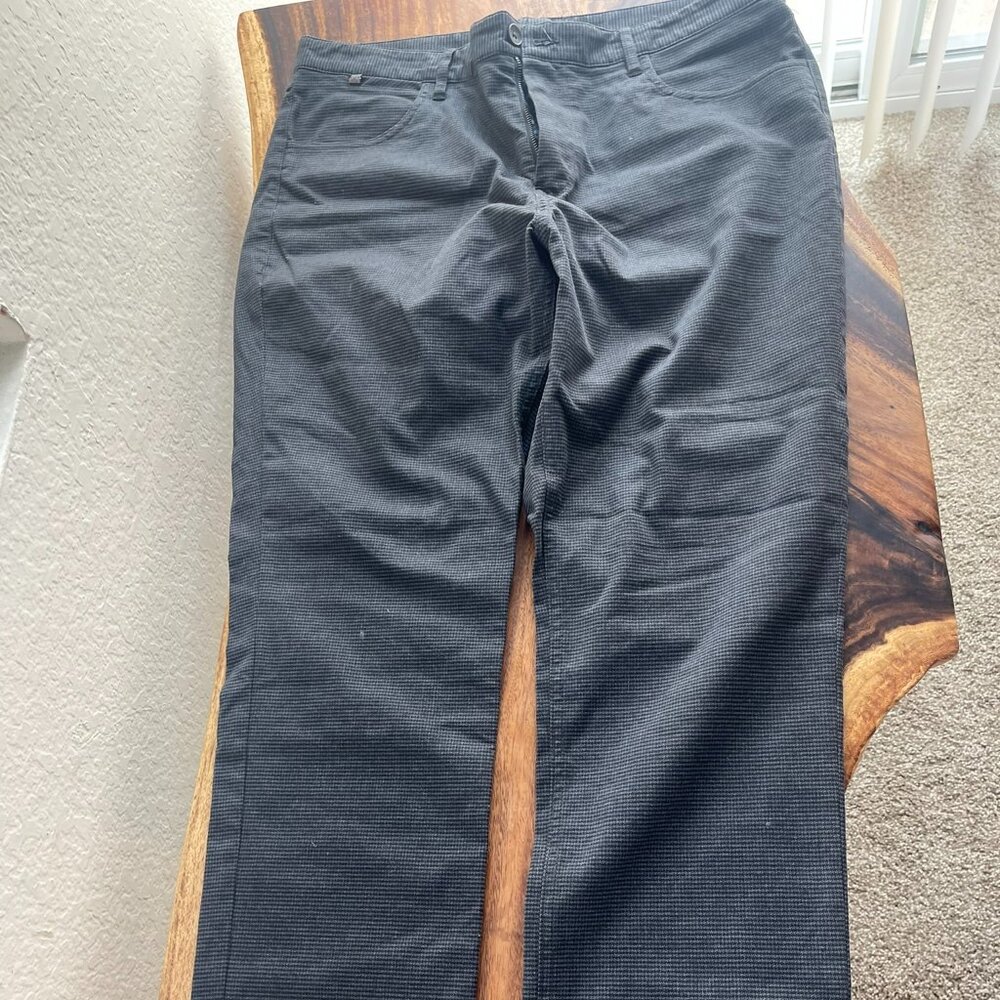 Robert Graham  Pants Tapered